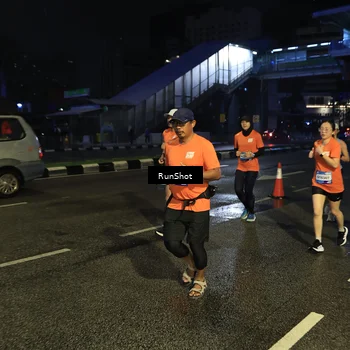 Runner Photo 7903351