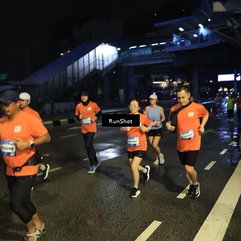 Runner Photo 7903358