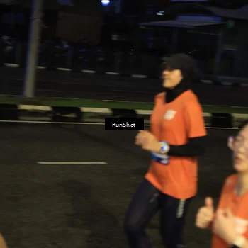 Runner Photo 7903385