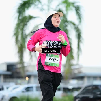 Runner Photo 7903387