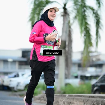 Runner Photo 7903388