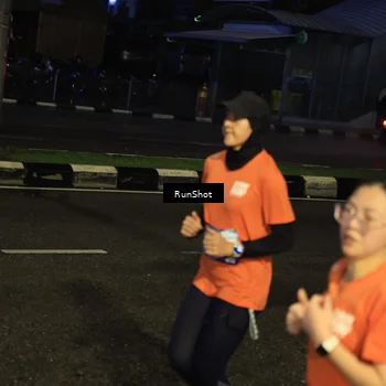 Runner Photo 7903391