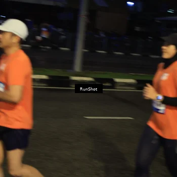 Runner Photo 7903392