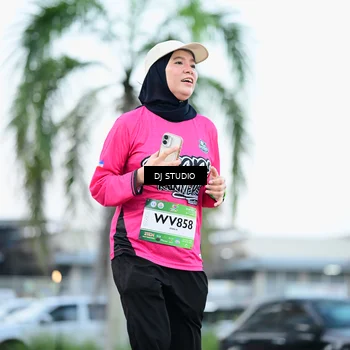 Runner Photo 7903395
