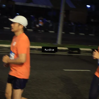 Runner Photo 7903396