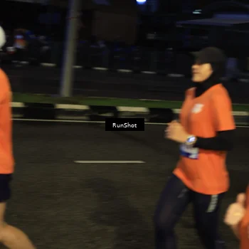 Runner Photo 7903400
