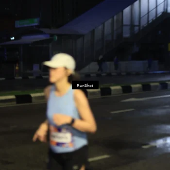 Runner Photo 7903423