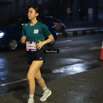 Runner Photo 7903443