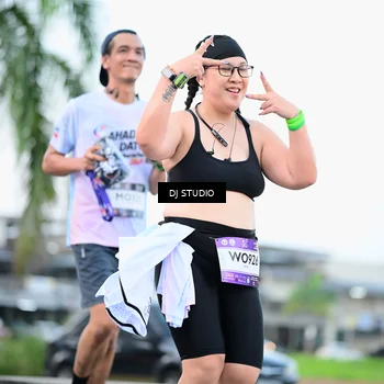 Runner Photo 7903445