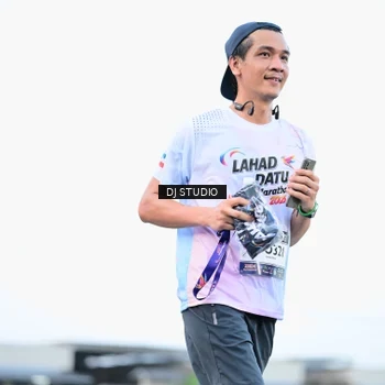 Runner Photo 7903454