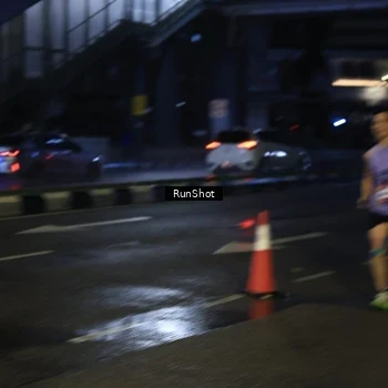 Runner Photo 7903461