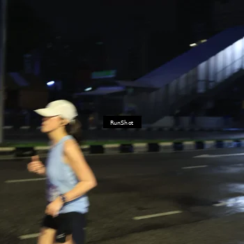 Runner Photo 7903472