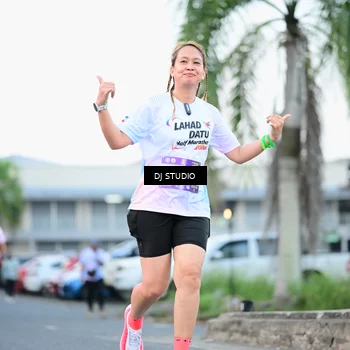 Runner Photo 7903497
