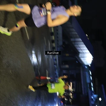 Runner Photo 7903507