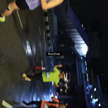 Runner Photo 7903510