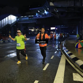 Runner Photo 7903512