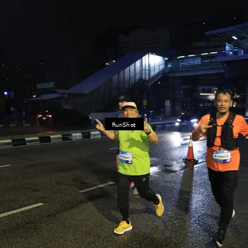 Runner Photo 7903528