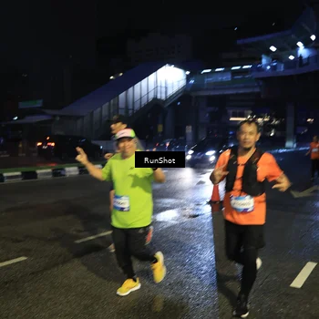 Runner Photo 7903529