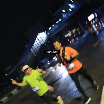 Runner Photo 7903533