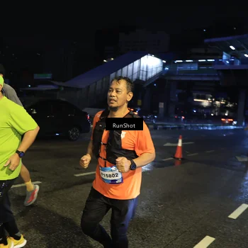 Runner Photo 7903548