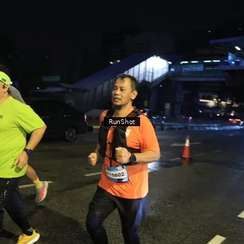 Runner Photo 7903550