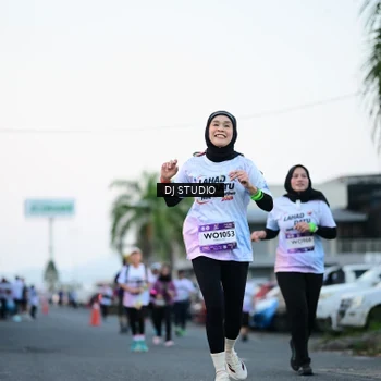 Runner Photo 7903558