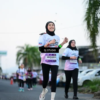 Runner Photo 7903564