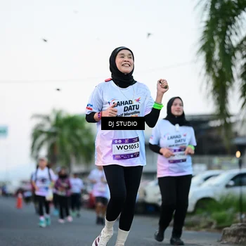 Runner Photo 7903567