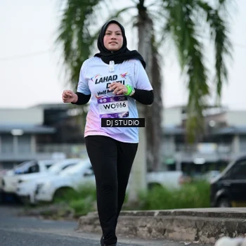 Runner Photo 7903577