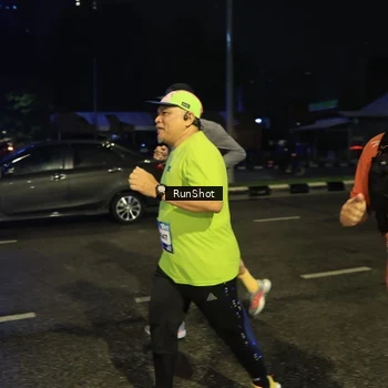 Runner Photo 7903583