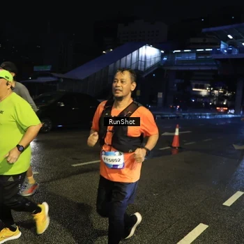 Runner Photo 7903586