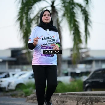 Runner Photo 7903593