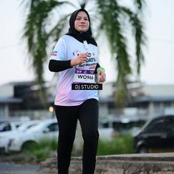 Runner Photo 7903603