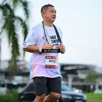 Runner Photo 7903648