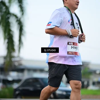 Runner Photo 7903658