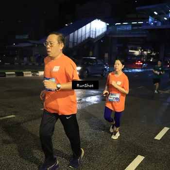 Runner Photo 7903663