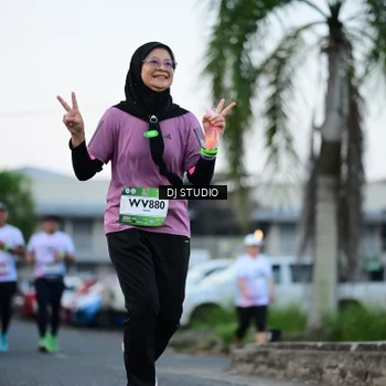 Runner Photo 7903665