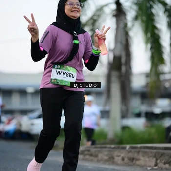 Runner Photo 7903669