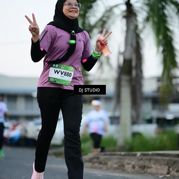 Runner Photo 7903675