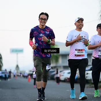 Runner Photo 7903688