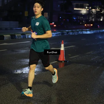 Runner Photo 7903691