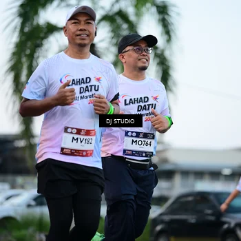 Runner Photo 7903703