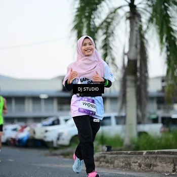 Runner Photo 7903720