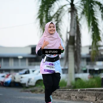Runner Photo 7903723