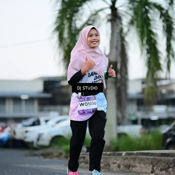 Runner Photo 7903726