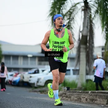 Runner Photo 7903734