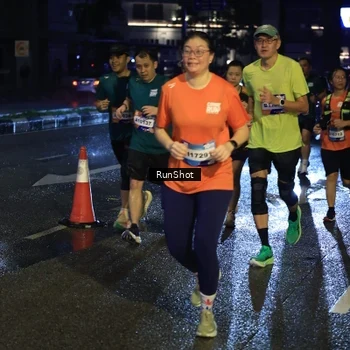 Runner Photo 7903741