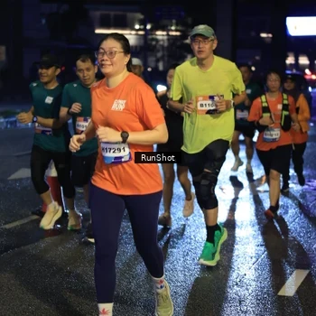 Runner Photo 7903744