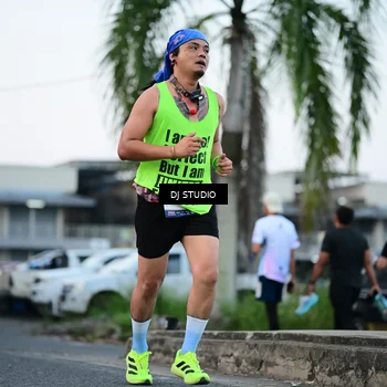 Runner Photo 7903745