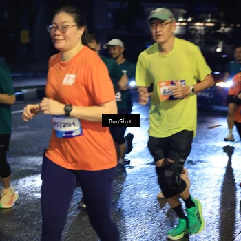 Runner Photo 7903752
